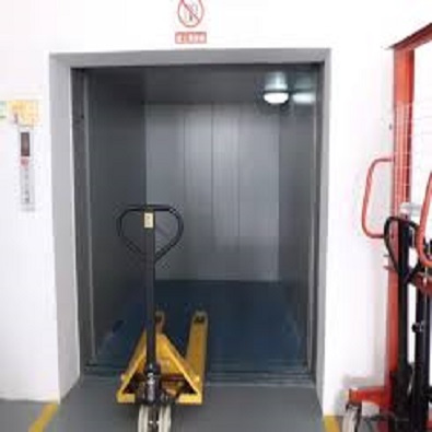 Exterior Freight Elevator: Aiding Logistics