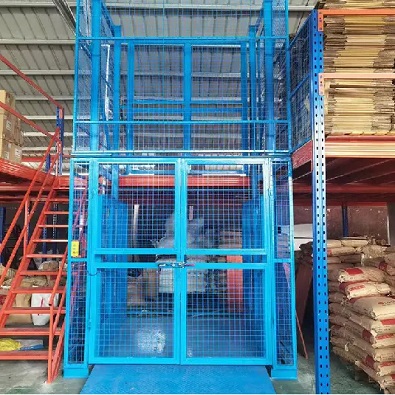 Introduction and Safety Requirements for Warehouse Freight Elevator