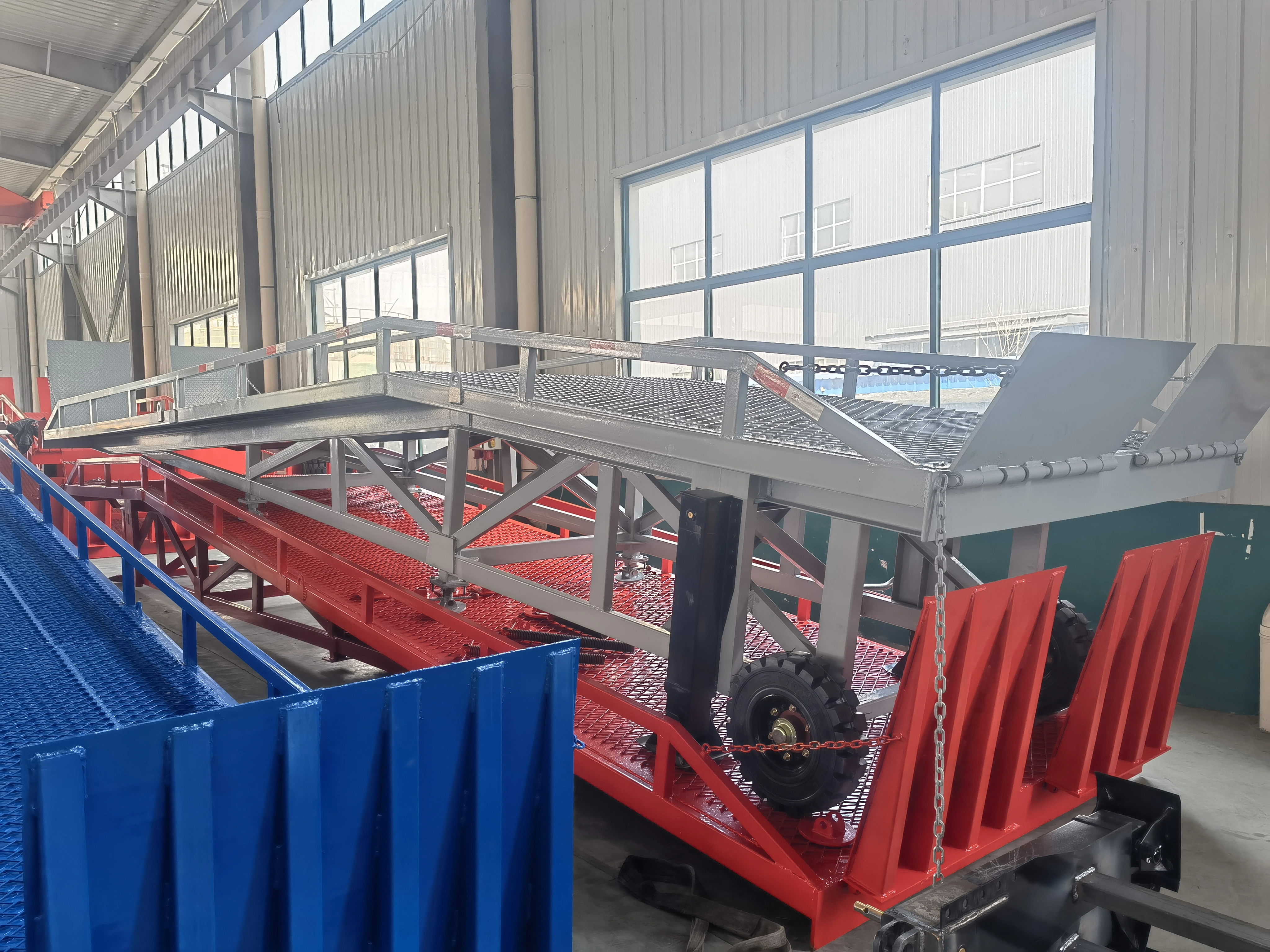 mobile loading ramp for sale 