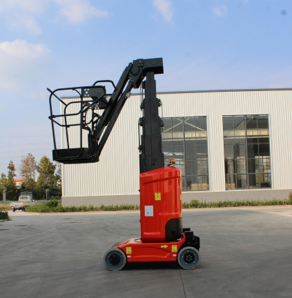 Foru Small Electric Man Lift